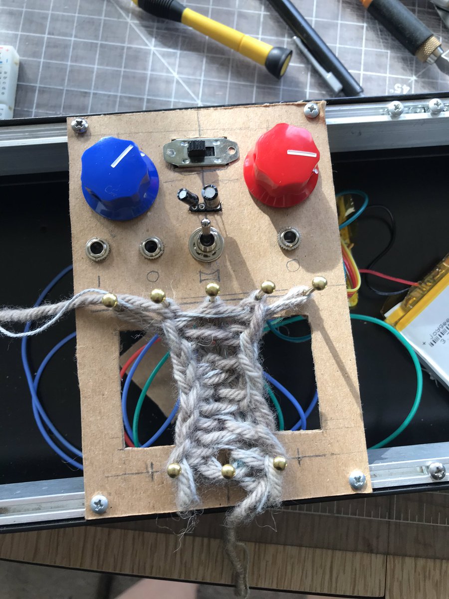 lara grant tweet media