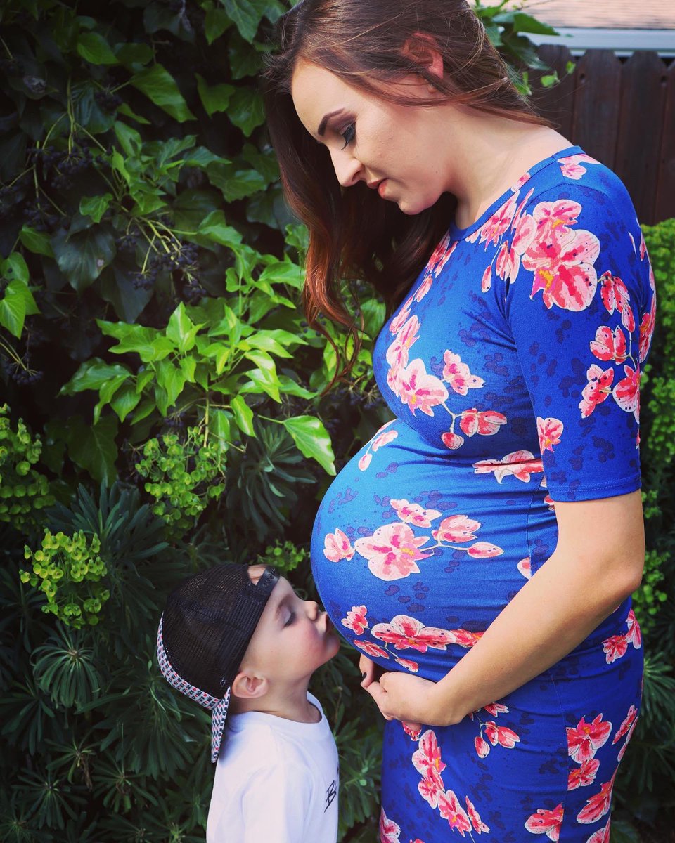 BreeHuggins's tweet photo. Thankful for this little guy who made me a Mama three years ago. I can’t wait to welcome boy #2 in June. Raising boys is such a blessing. 
Happy Mother’s Day to all the moms out there ❤️🌸 https://t.co/wq0QSB9L8Z