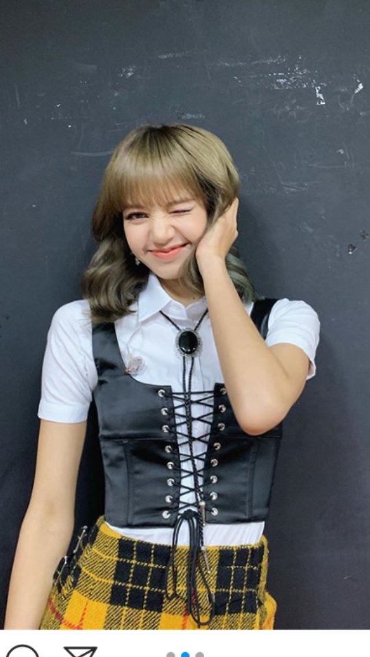 Lisa57053078's tweet photo. 😎💛♥😁🤘 https://t.co/WqPehHBMLh