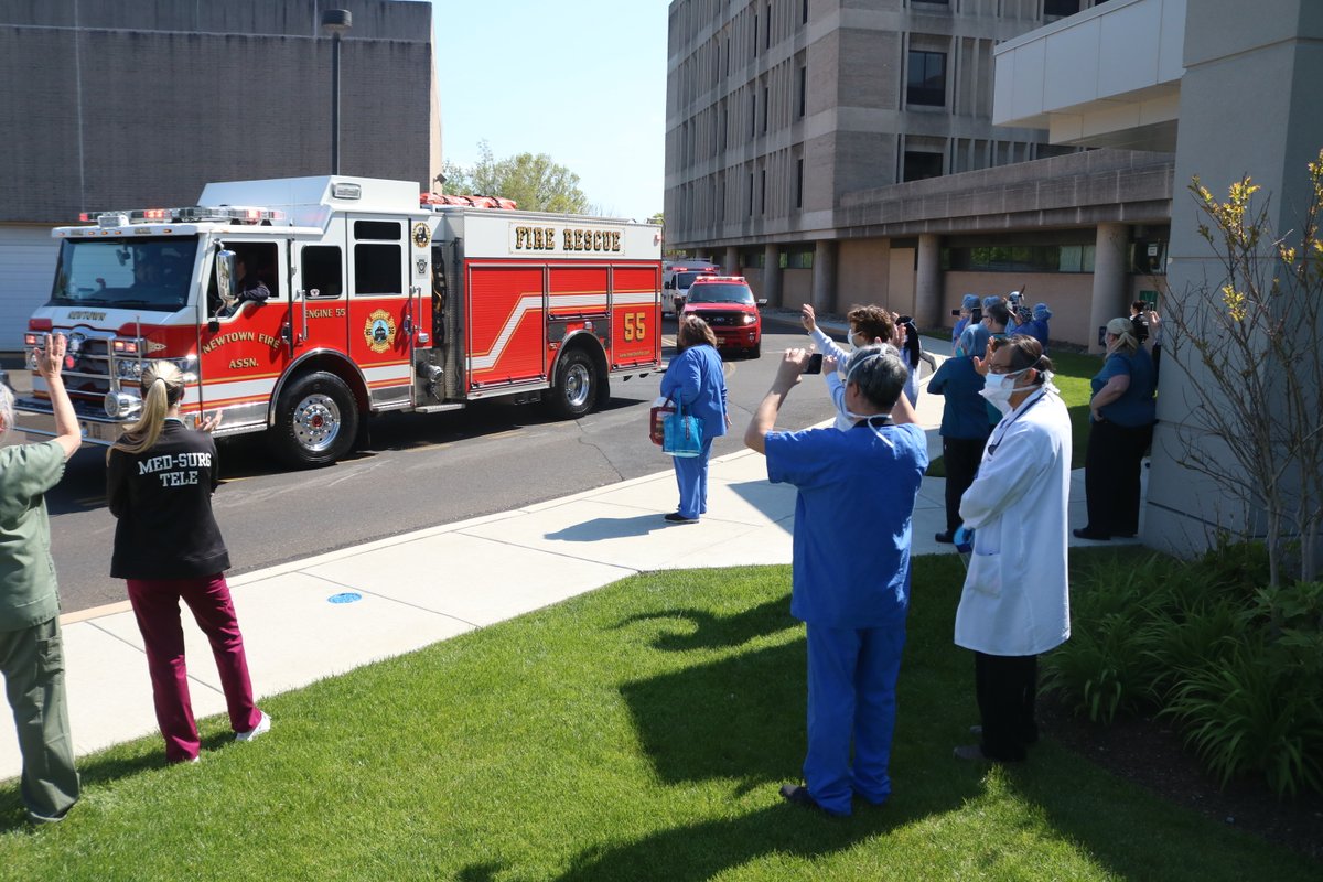 levittownnow's tweet photo. PHOTOS &amp; VIDEO: Responders Parade For @stmarymed Staff https://t.co/yOO847f73Q

@MiddletownTwp @LanghornePolice @Newtown_Police @PenndelS @LFHRS154 @PenndelPolice https://t.co/vb4xUt00xq