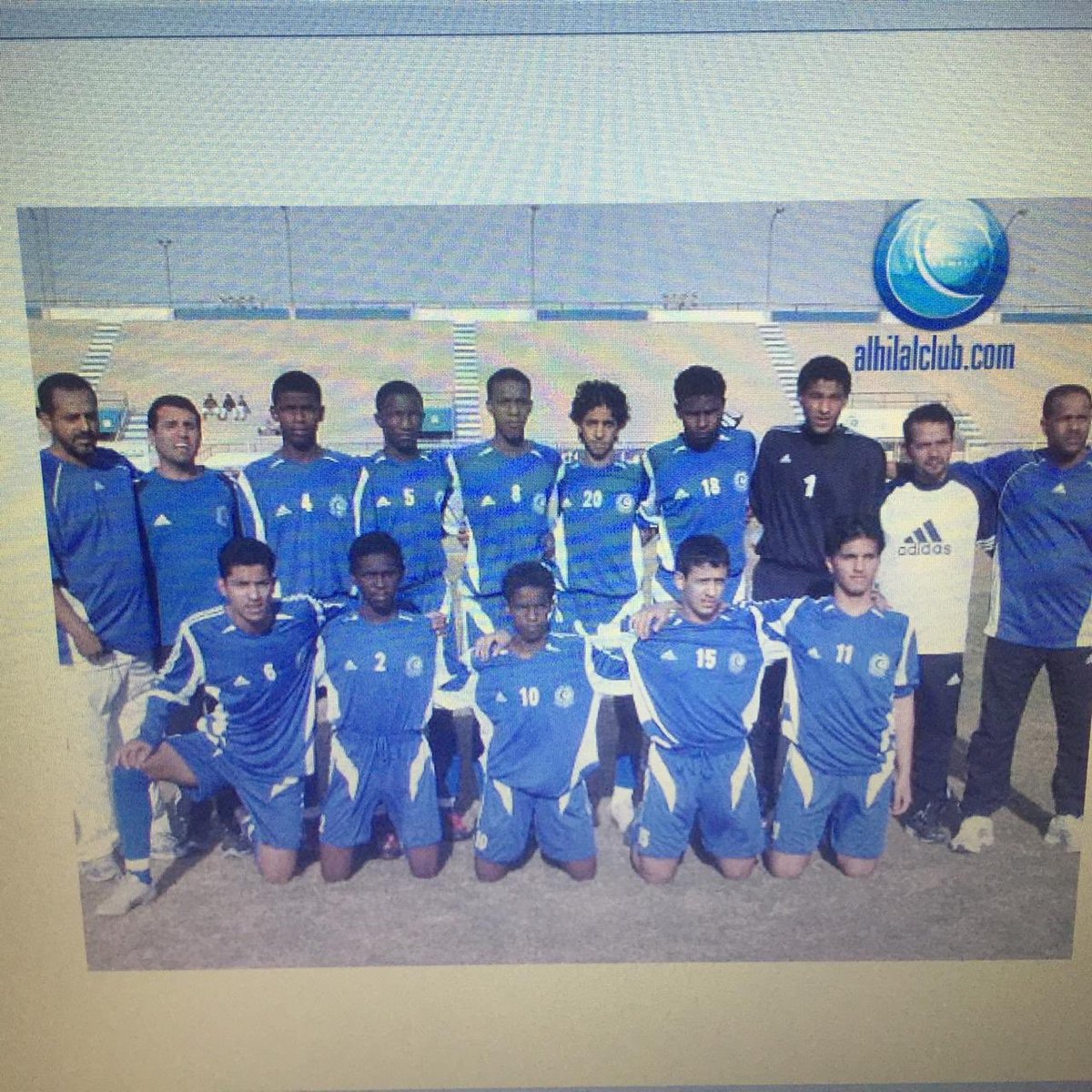 aburaydd's tweet photo. فريق الناشئين بنادي #الهلال عام ١٤٢٦ هـ ..
وقوفا ..
السديري ،راقي فلاته، فيصل العنزي، محمد القرني، سلطان البيشي، عبدالله الدوسري ..
جلوسًا ..
محمد البيشي،طارق المطيري،نواف العابد،محمد الجيزاني،رائد الصويلح ..
من أرشيف الصديق @FaSoOoL20 @nawaf__alAbid24 https://t.co/MPLZnXlW78