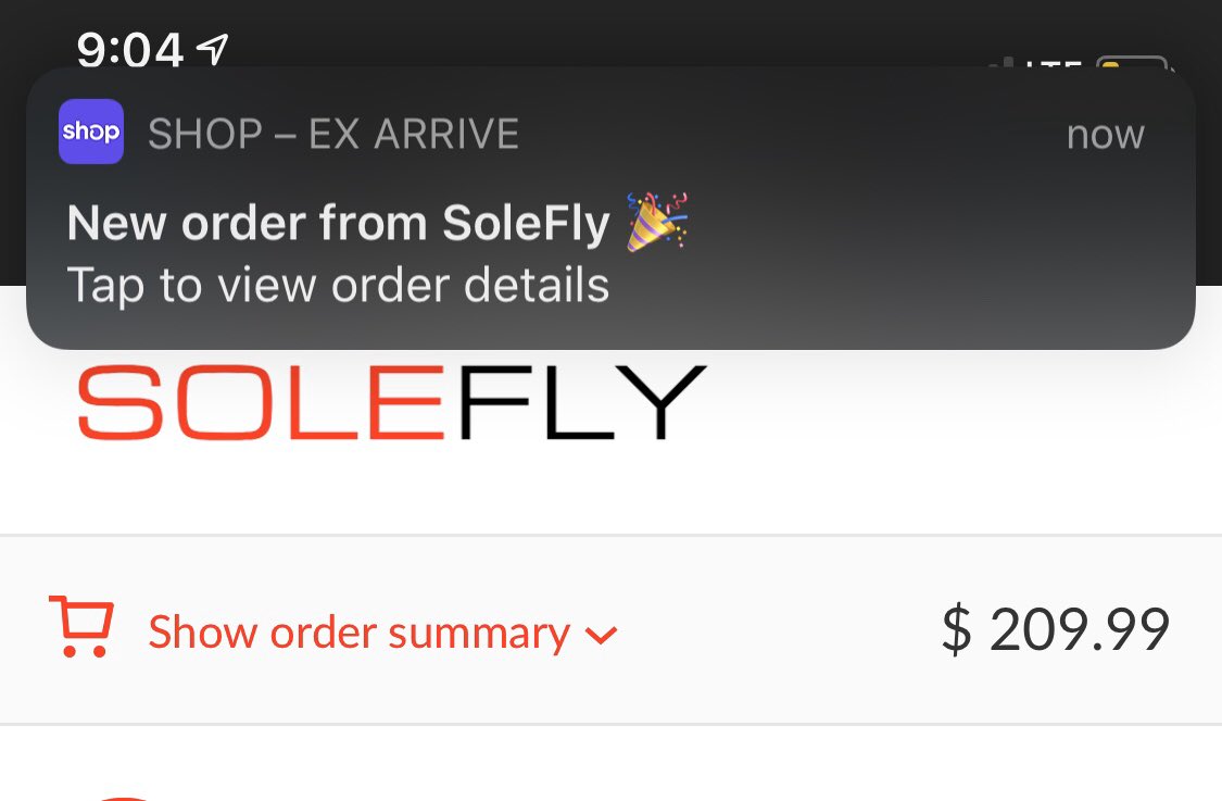 BLACGOKU's tweet photo. @JustFreshKicks I can’t believe I was actually able to cop a pair https://t.co/kOLK5none8