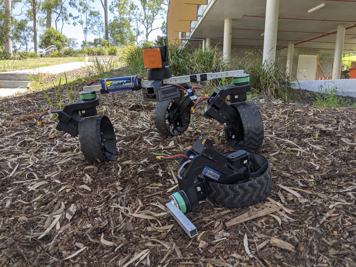 CordieTroy's tweet photo. Our work has looked at how modularity can help robots survive when working remotely, including other planets! [4/5] https://t.co/wJbI89UqRB #NeWheel #TAGV #TechMeOut #ThisIsMyScience @Data61news @CsiroData61RASG @QUT @CSIRO https://t.co/fQs2oV0Qo8 https://t.co/PkwTAcAFte