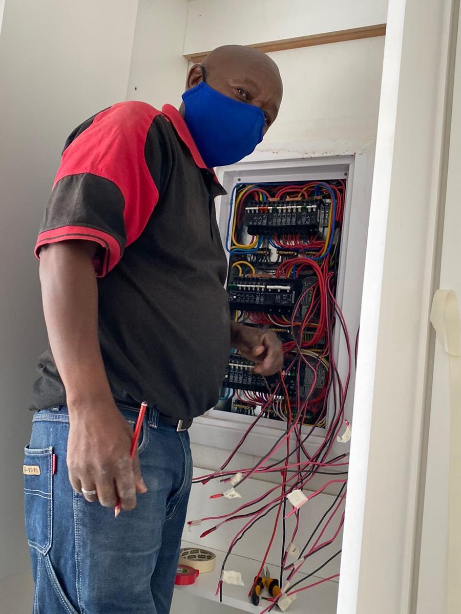 iipSolutions's tweet photo. Our teams ensuring that your home has efficient backup power should load shedding occur during the lockdown!
We are available for essential installations, maintenance and emergencies during this period!
#IIPSolutions #IIPTeam #Lockdown2020 #Homesecurity #loadshedding https://t.co/h2BzpDpK1C