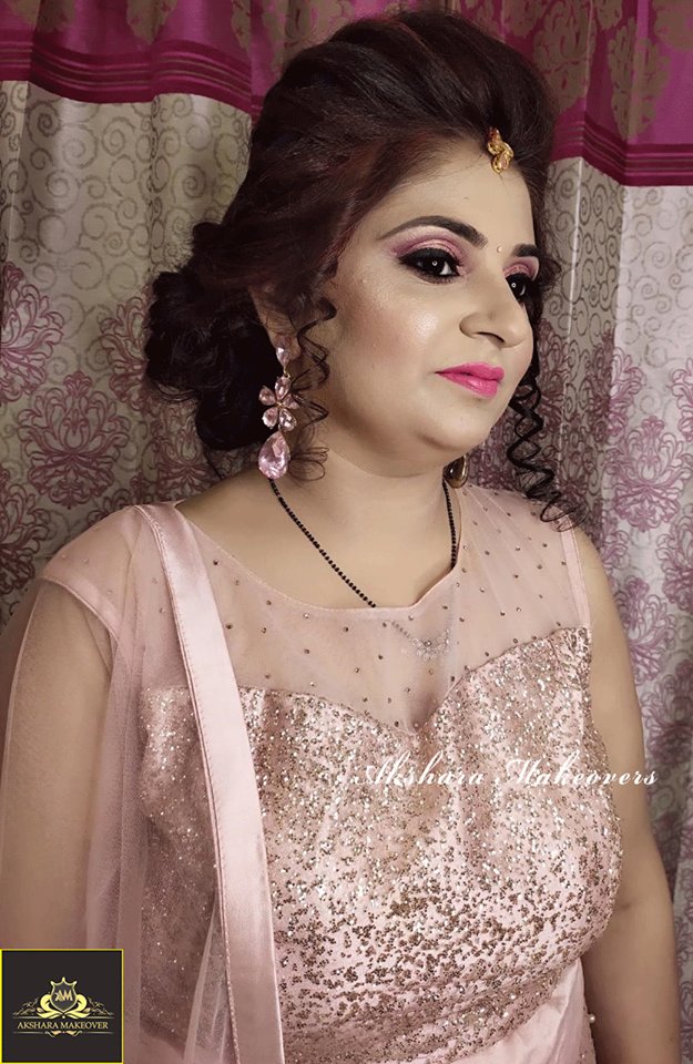 Hina Khan - Beautiful Akshara at her Sangeet Function😍 | Facebook