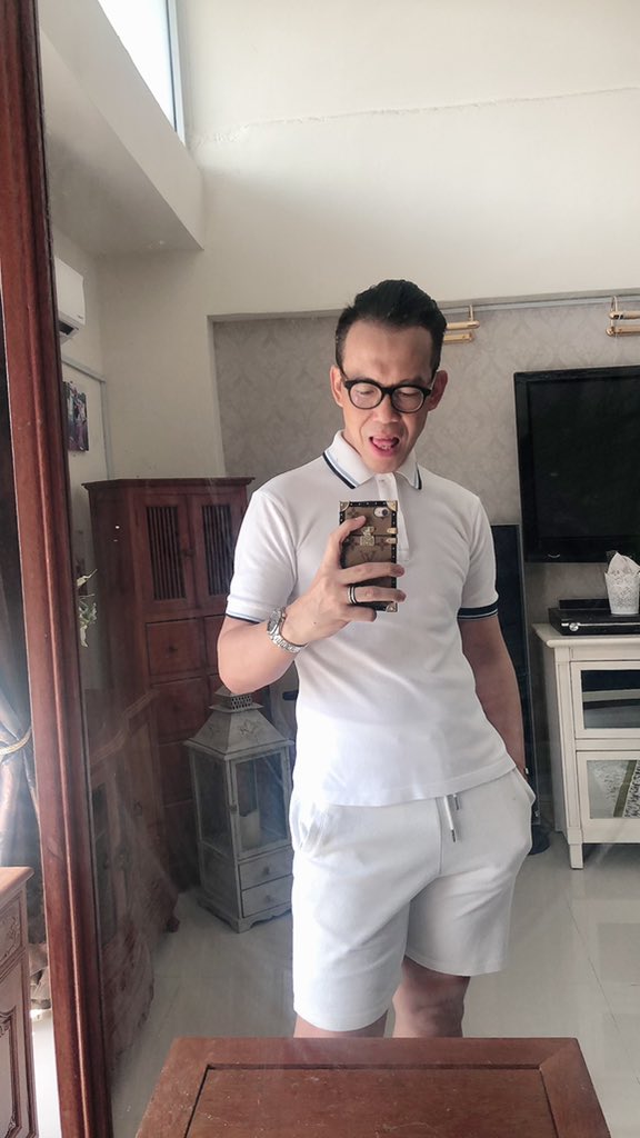 mankajang29's tweet photo. Wlaupon dah bolwh kuar hope jarakn diri anda n Jgn lupa jaga kebersihan sekali❤️ https://t.co/zhtzfYvDGx