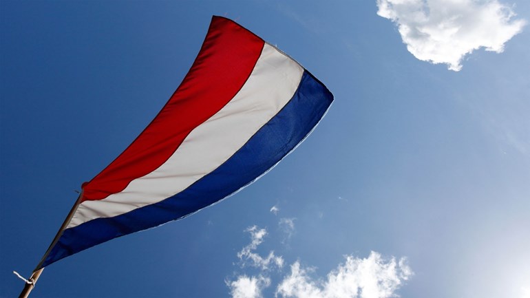 HollandsKroon's tweet photo. #Vlaggen in #HollandsKroon tijdens #Dagvandeverpleging 12 mei https://t.co/tMgNaBCZO3
