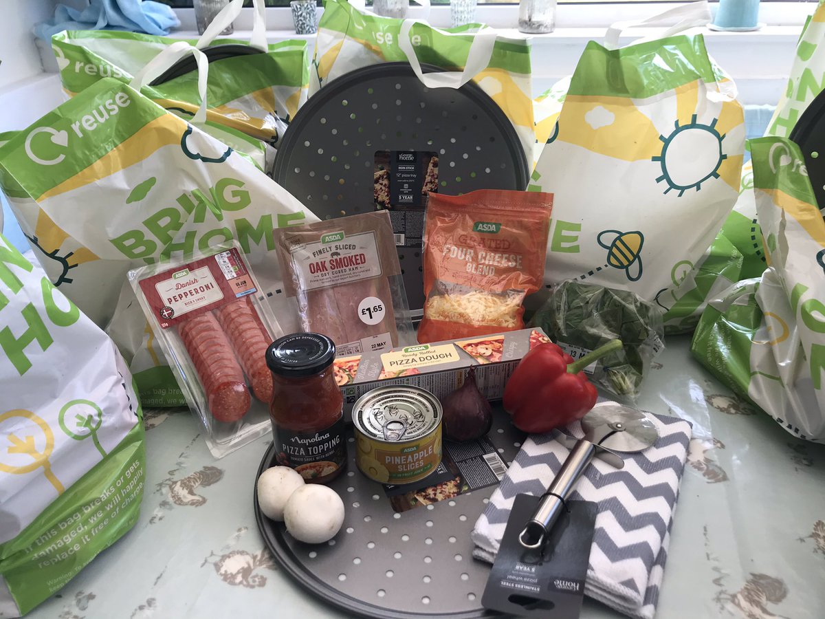 clairesfad's tweet photo. The #routes young people are missing our cookery classes so weโre going to attempt pizza making via zoom this week...apologies in advance to their parents and #carers for the state of their kitchens๐คฆโโ๏ธ#kitchencarnage https://t.co/rKmtwbx0f1