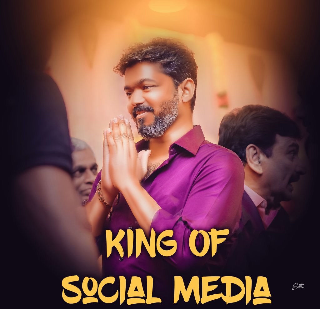 ActorVijayTeam's tweet photo. 🎯 Thalapathy @ActorVijay's Top-5 Most Liked Tweets :
🔸#Thalapathy's Selfie - 283K*
🔹#BigilFirstLook - 238K*
🔸#MasterFirstLook - 226K*
🔹#BigilSecondLook - 211K*
🔸#MasterThirdLook - 200K*
Only Indian Actor To Have 5-200K+ Liked Tweets On Twitter! 💥 #Master https://t.co/87BgCYCWIV