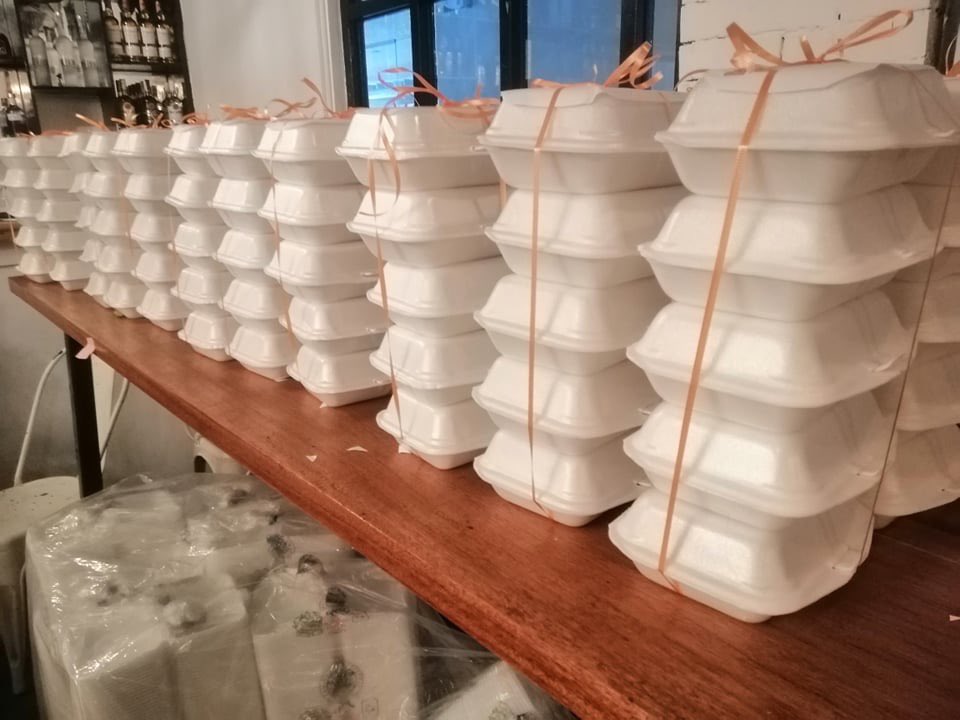 SweCdo's tweet photo. 270 Chicken Teriyaki meals prepared today for our Barangay frontliners.. Thank you very much!

You may contact us for bulk orders. We have special rates for frontliner and relief donation drives. 🙌🏻 https://t.co/bpUkKz5jXl