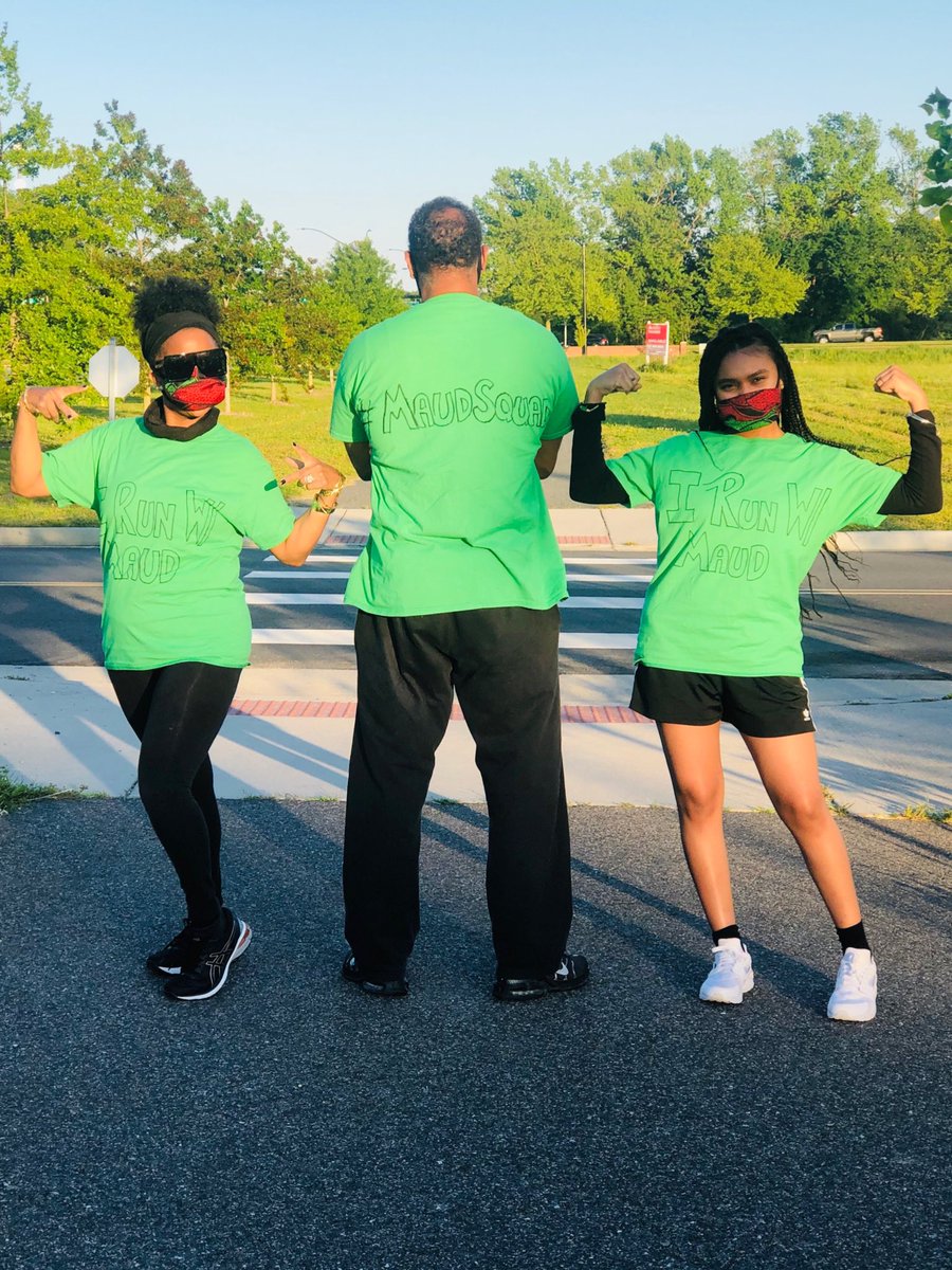 _aliyyaahhh's tweet photo. we #RunWithMaud 🖤 awareness and support are some of the first steps to justice. Rest In Peace King #AhmaudArbery #maudsquad https://t.co/SyPmDKfjA7