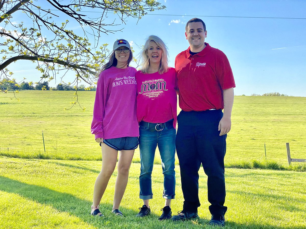 Angie_Realtor's tweet image. My World ❤️❤️ #blessedbeyondmeasure