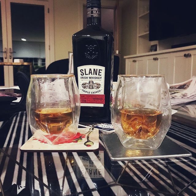 docbarton53's tweet photo. Kicking off #SundayNightSup with a pour of #Slane whiskey in my #Norlan whiskey glass. Here’s to a tasty evening. #IrishWhiskey #cheers #drinkresponsible What’s in your glass? https://t.co/SBEGJzChcN