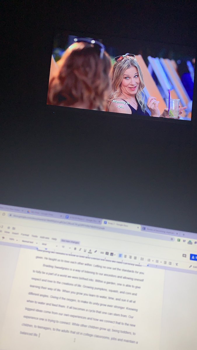 nieprzyjaciele's tweet image. #DeadToMeSeason2 #finalwork