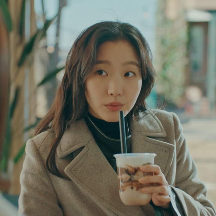 BossMarlouu's tweet photo. Kim Go Eun.  😔 ❤️ https://t.co/LQB54e0C1V