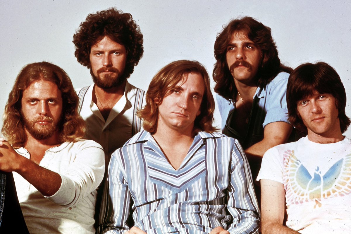 whcmafterschool's tweet photo. TUNE IN FROM 3-4PM TOMORROW ON @HarperRadio WHCM 88.3FM and spend an hour with me and one of my favorite bands, where I’ll be playing select tracks from the 1980 album “Eagles Live”. #collegeradio #harpercollege https://t.co/7AWovQgxV2