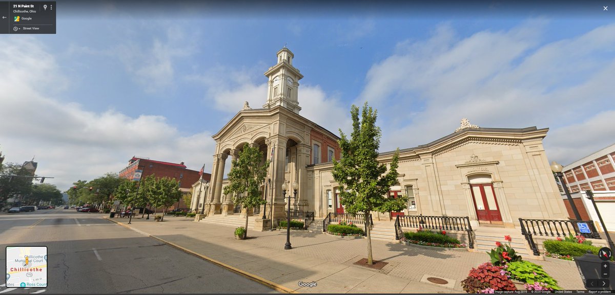 A striking thing about Chillicothe is the Greek Revival architecture in the city—most notably the Ross County Courthouse, which was built in 1858 and is one of the oldest county courthouses in the state of Ohio. It sits on the old site of Ohio’s first state capitol. She's a beaut