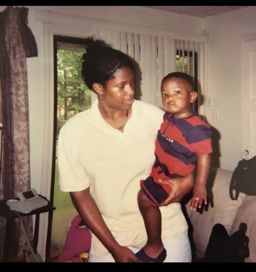jaionmars's tweet photo. Dear mom,
I know you didn’t get to watch me grow up and watch me become the young men that I am today but I just want to say that you’re still the best mom ever I miss you a lot love you forever Rest up In heaven 💚💚 https://t.co/yCkDCMLppE