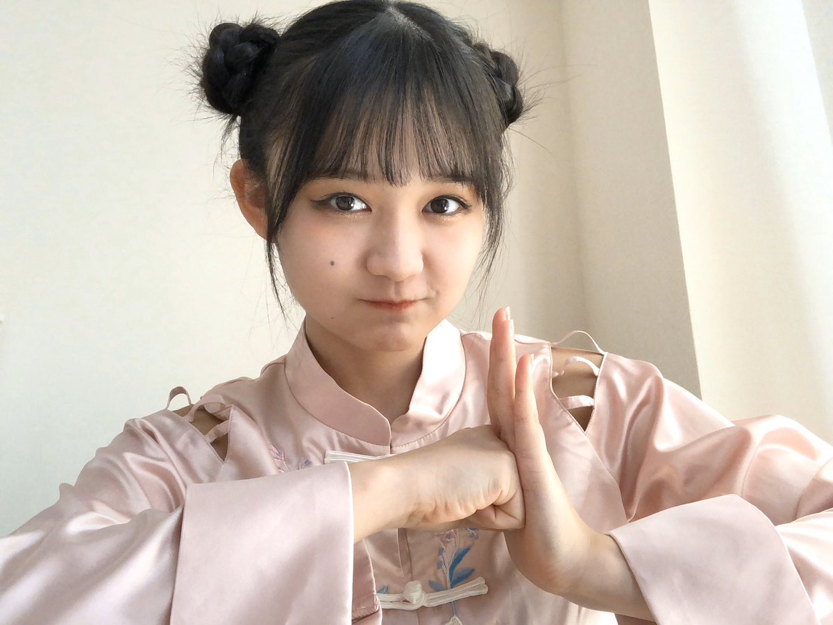 Uzivatel 濵尾咲綺 Na Twitteru 1人撮影会part4 チャイニーズガールだぞよ 前にwegoで購入した チャイナトップスを久しぶりに着てみたの お団子もしてチャイナ気分 お団子から髪の毛ツンツンしてるのは見逃してね 笑 おうち時間 チャイナ Uzivatel 濵尾咲綺 Na Twitteru 1人撮影会part4 チャイニーズガールだぞよ 前にwegoで購入した チャイナトップスを久しぶりに着てみたの お団子もしてチャイナ気分 お団子から髪の毛ツンツンしてるのは見逃してね 笑 おうち時間 チャイナ