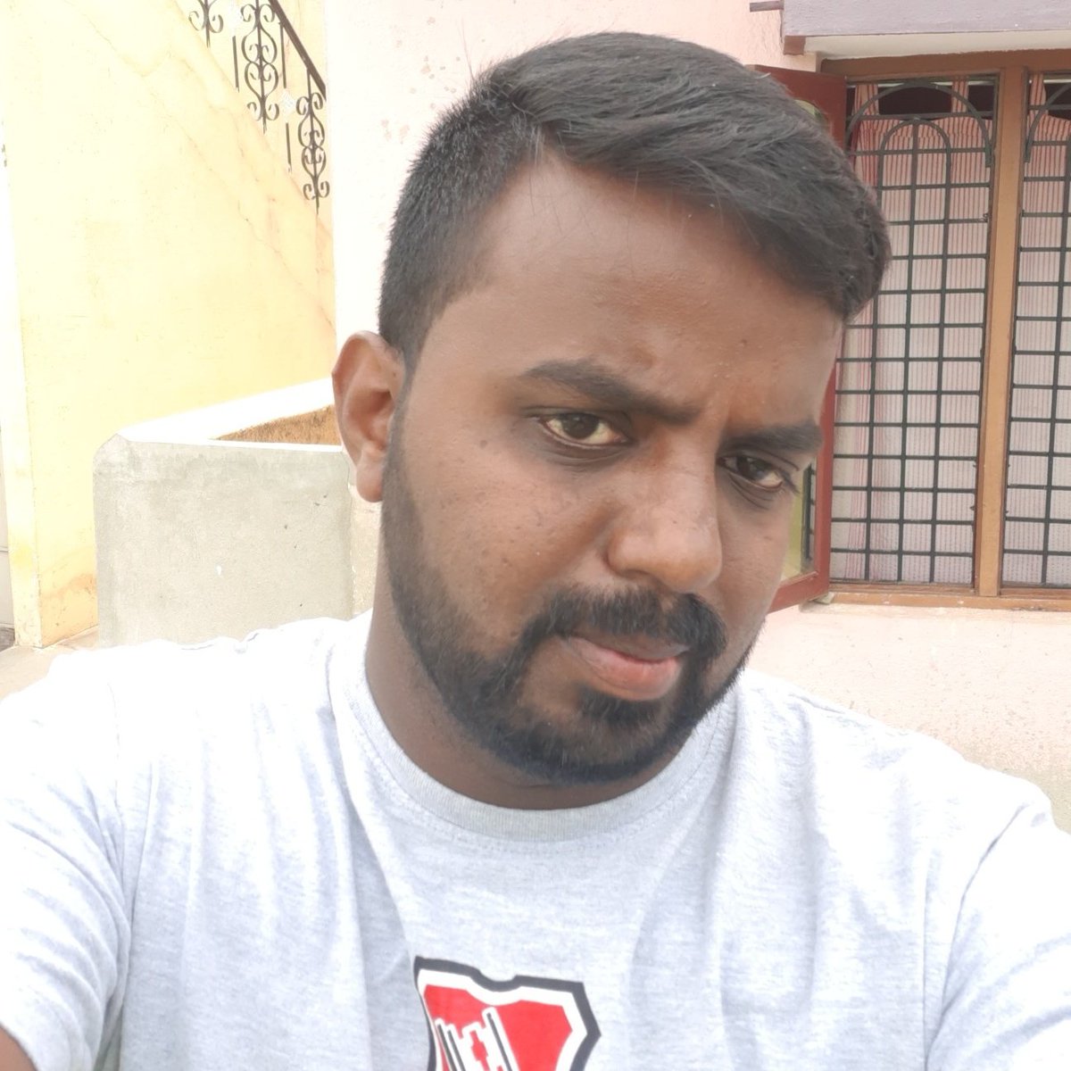 Chandra91519863's tweet photo. #NewProfilePic https://t.co/T7ly09uIlt