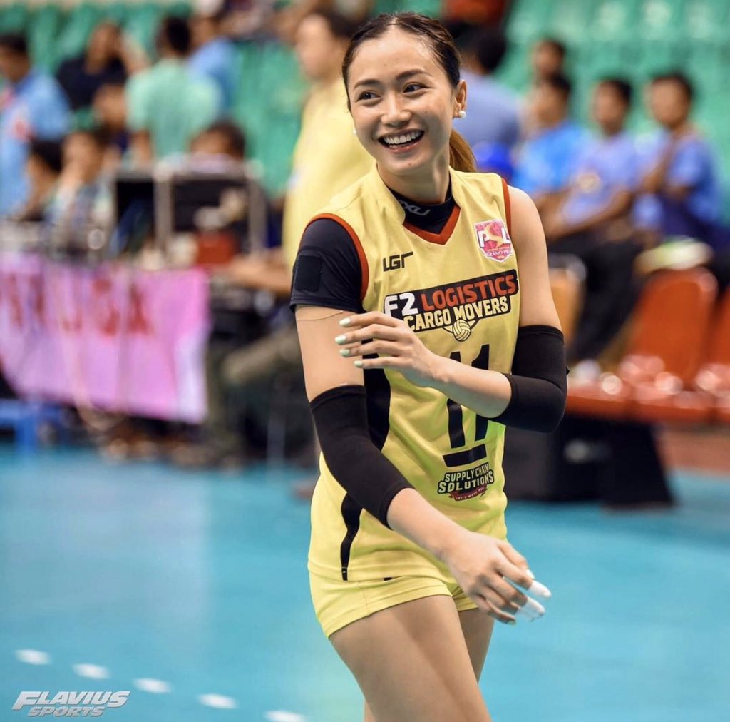 DefenderDlsu's tweet photo. Happy Birthday Cha Cruz-Behag! 💚🔥 A true leader and an inspiration to everyone. We miss seeing you on court Captain! 🏹 https://t.co/u9kA4UvfnB