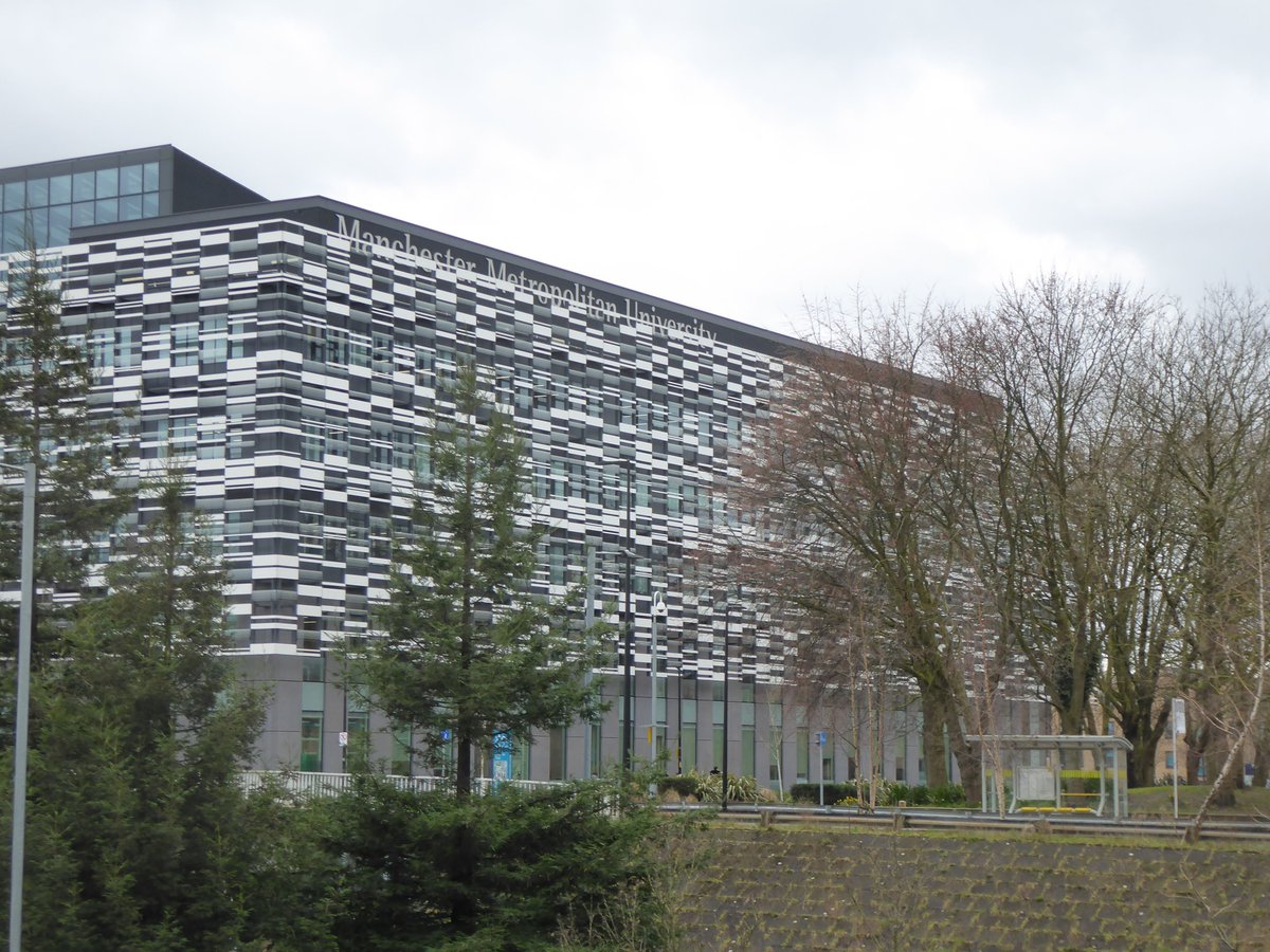 #McrMetUni students: we're starting the week with some great news. All of you - from foundation year to PhD level - have the opportunity to take part in our expanded &amp; reimagined Third Term Programme. Find out more: ow.ly/4H6t50zydZw

Photo credit: maddie_11111111/Instagram