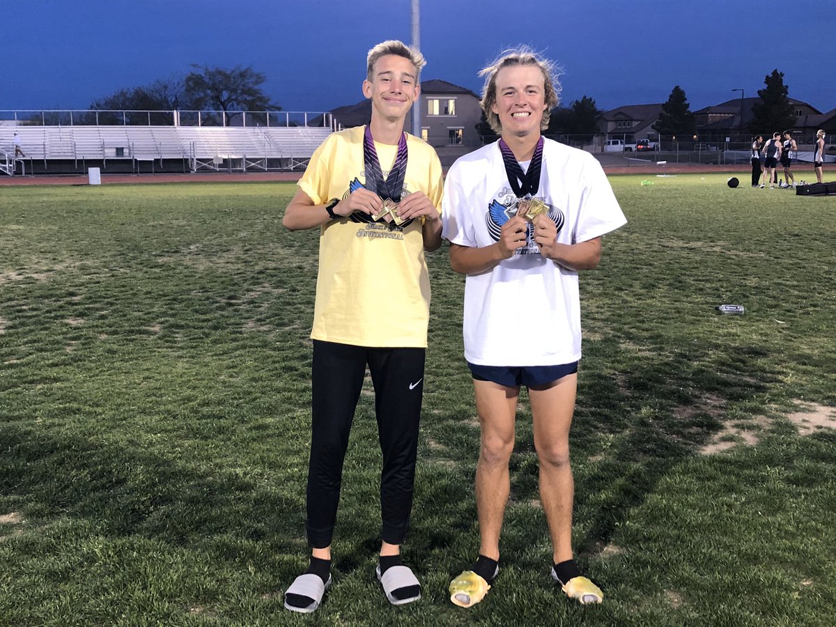 meysontyler's tweet photo. Even tho I didn’t get to break 4:30 in the mile and didn’t get to run my final high school race, the past 4 years of running for @CasteelTrack were definitely unforgettable! I’ve made countless friends who I now call family. This team has made me into the athlete I am today! ❤️ https://t.co/94kIjmrQXM