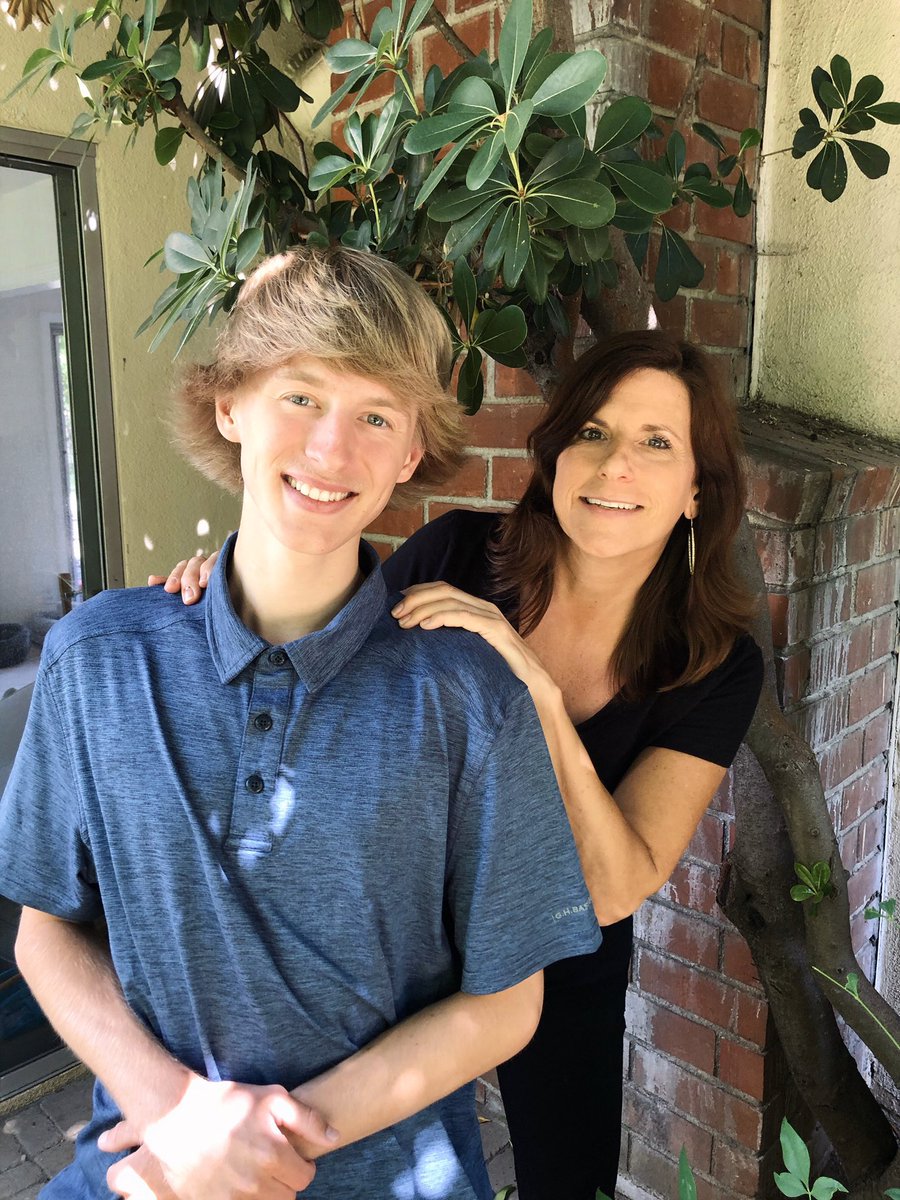 mommylueders's tweet photo. Spent a great Mother’s Day with my boys 💙💙 @carsonlueders @jacksonlueders https://t.co/F6a6MmzptV