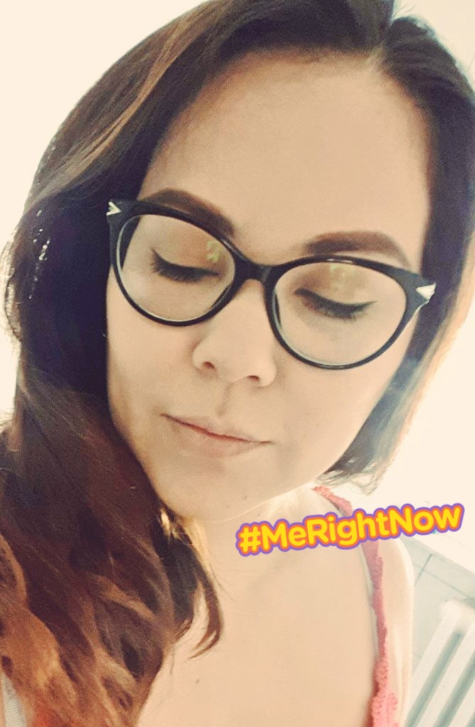 blancaesmo_'s tweet photo. Después de casi 3 meses de encierro, estos días me peiné y maquillé. Pero que bien se siente #TwoDaysToGetREIDy #twodaysago 😁🌹🥰 https://t.co/V0KRY7XxO6
