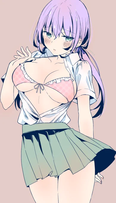 控えめな彼女 