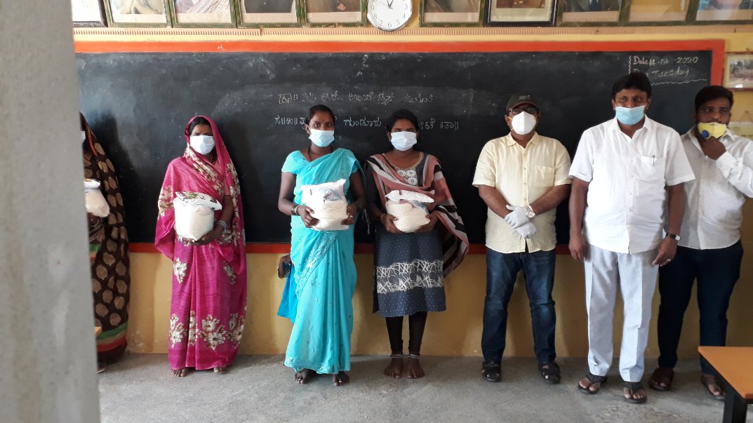 kshrac's tweet photo. Ration Kits Distributing @ Anganvadi to school staff https://t.co/wdGbO08jrE