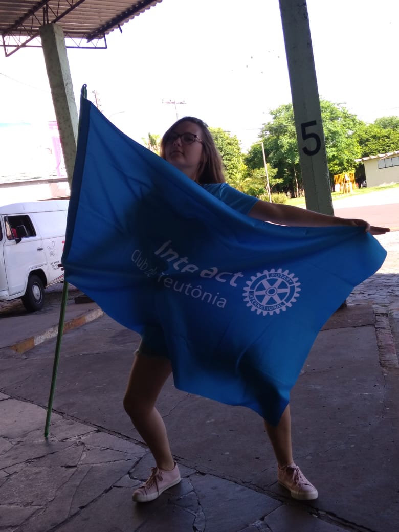 PotterheaddoD12's tweet photo. a parte mais legal é ter ganho o sorteio do paulinho brindes e trazer mais uma bandeira pro clube
#InteractChallenge https://t.co/vcP9RTZ1c7