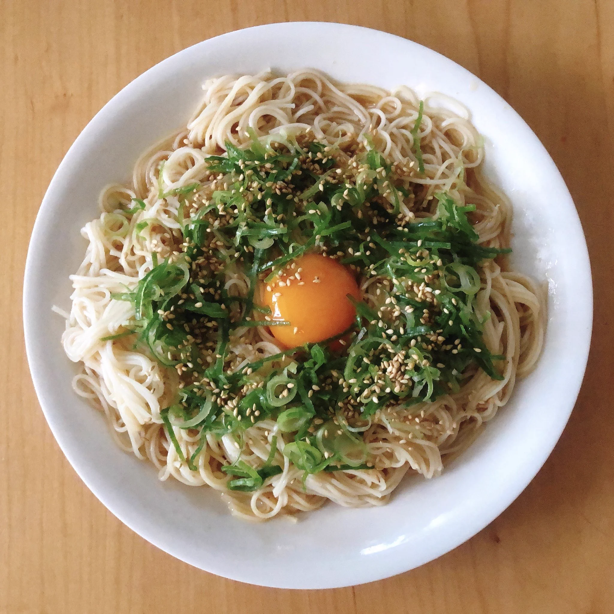 早速！お昼に試してみました🤤素麺茹でて混ぜるだけだから簡単！黒胡椒とラー油はないので代わりに炒りごま。ごちそうさまでした🙏  