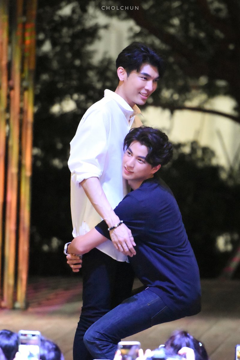 Gulf babying Mew/ Mew being a baby around Gulf <3 ~~ a thread ~~ #MewSuppasit  #GulfKanawut  #หวานใจมิวกลัฟ  #MewGulf