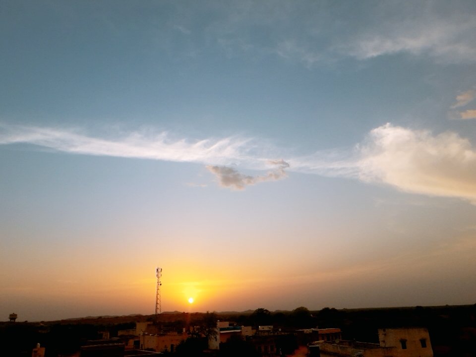 Alhd_Rakesh's tweet photo. #sunsetphotography #village #EyecatchingView
#Rural #Alhd https://t.co/6zRO9ZEleu