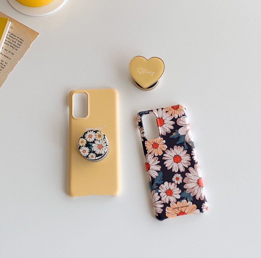 crewselected89p's tweet photo. Vzf แบรนด์นี่เน้นสีแนวธรรมชาติ พาสเทล เบาๆ  เคสแอนดรอย รุ่นflip case ก็มีน้า 🌈🌤🌷 #เคสมือถือ #แอนดรอย #flipcase #เคสซัมซุง #พาสเทล #พรีออเดอร์เกาหลี #StayHome https://t.co/u8uNSs9EF3
