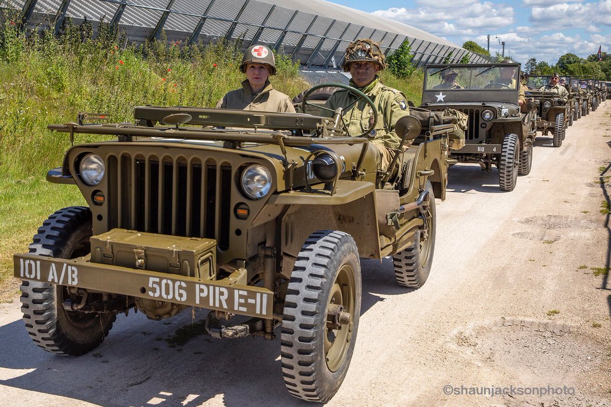 shaunjackphoto's tweet photo. Photographed for Milestones Museum. #photo #photography #portrait #photo #photographer #reenactingww2 #reenacting ##ww2 #victory #uniforms #jeep #classicjeep #armyjeep #history #uniform #army #armyuniform #basingstoke #milestonesmuseumha https://t.co/8hJ2LgZxT5