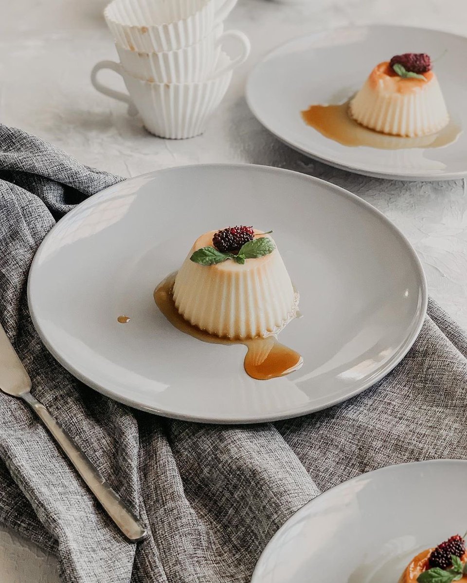 C R E A M , C A R A M E L 🍮
.
.
.عسى الله أن يُنهي كل هذه الابتلاءات ويعود شعور الطمأنينة إلى قلوبنا”.🤍
.
.
.(تصوير) I p h o n e xs📱
.(تعديل) l i g h t r o o m 🎨
———————————————
#اقتباسات