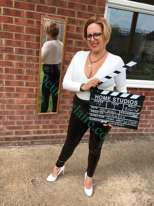 Catch my new video shiny legs &amp; shiny hair at https://t.co/Fe1aJsMnXe premieres today Monday evening<a href="/tag/heels"class="tags"><span>#heels</span></a><a href="/tag/leggings"class="tags"><span>#leggings</span></a><a href="/tag/shiny"class="tags"><span>#shiny</span></a><a href="/tag/wigs"class="tags"><span>#wigs</span></a><a href="/tag/stilettos"class="tags"><span>#stilettos</span></a><a href="/tag/leggingslove"class="tags"><span>#leggingslove</span></a>