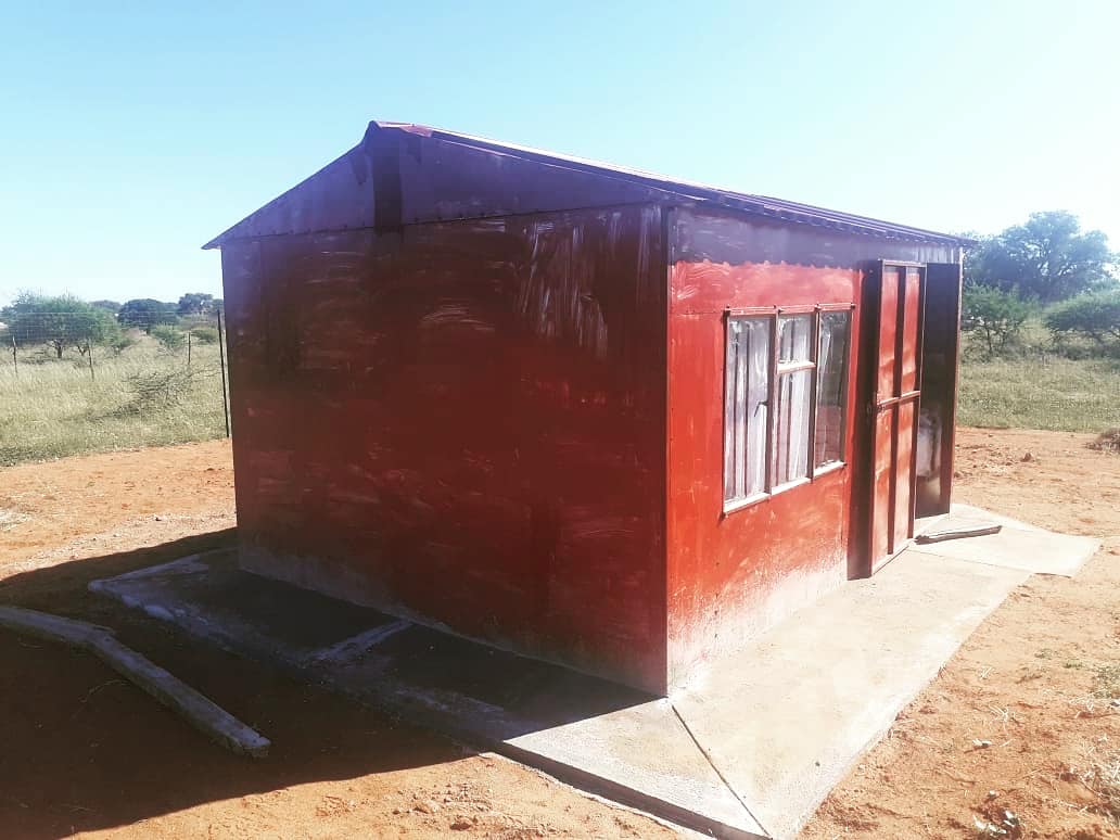 mosela_engineer's tweet photo. 0711749495 

Please help by retweeting

#Covid_19SA https://t.co/ISeGF5UxrN