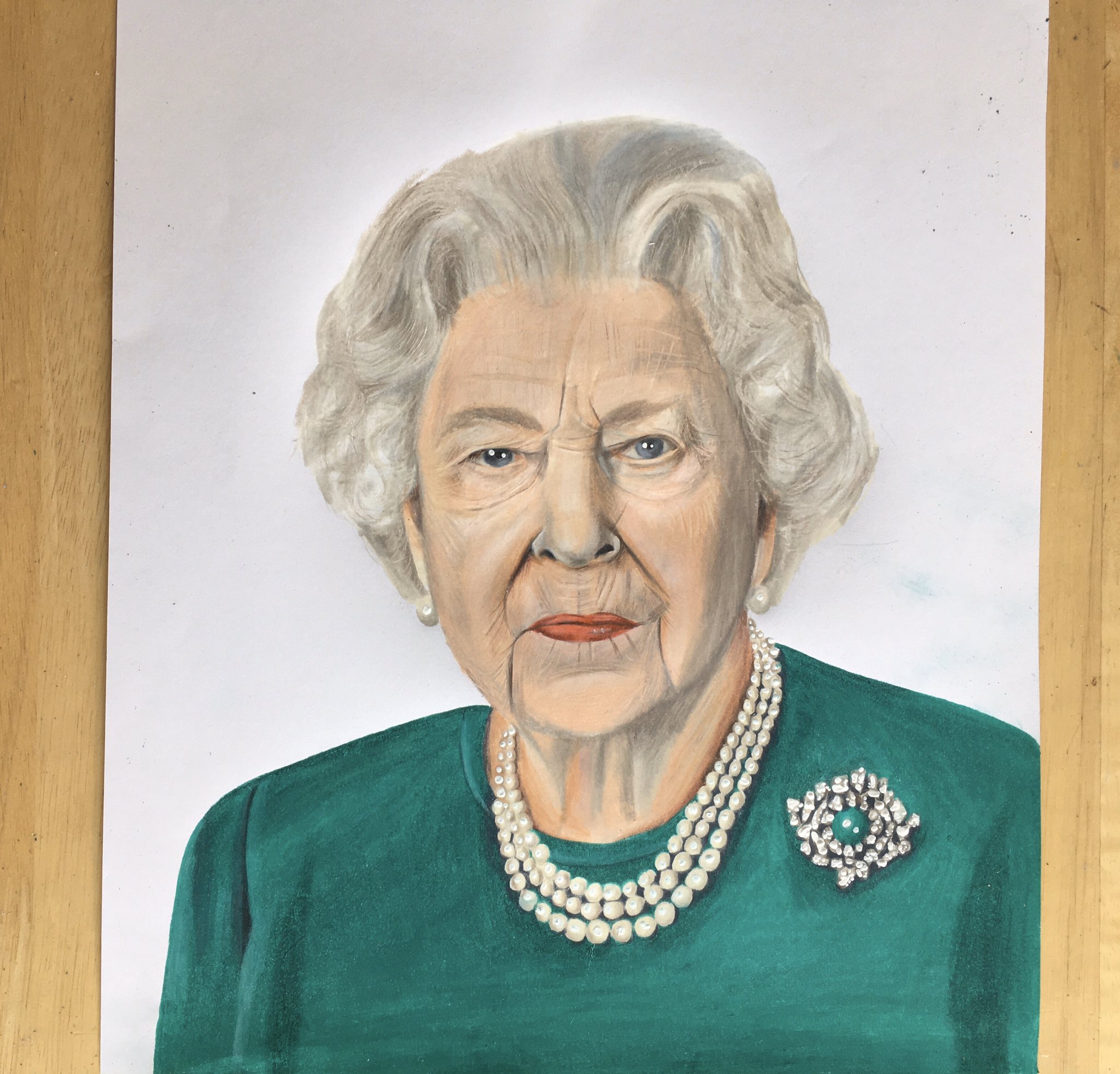 Queen Elizabeth 2 Pencil drawing by Anna Maria | Artfinder