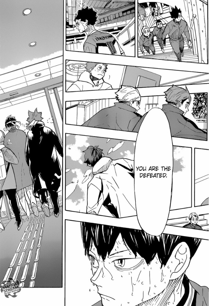 I was rereading some chapters involving Fukurodani then I realized in this chapter that all the charas in these 2 pages lost a very important match and as you can see, Bokuto is in here. Darn. All this time, Fukurodani's lost was actually foreshadowed. ? #Chapter368