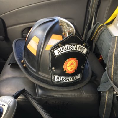 Rob Bushfield tweet media