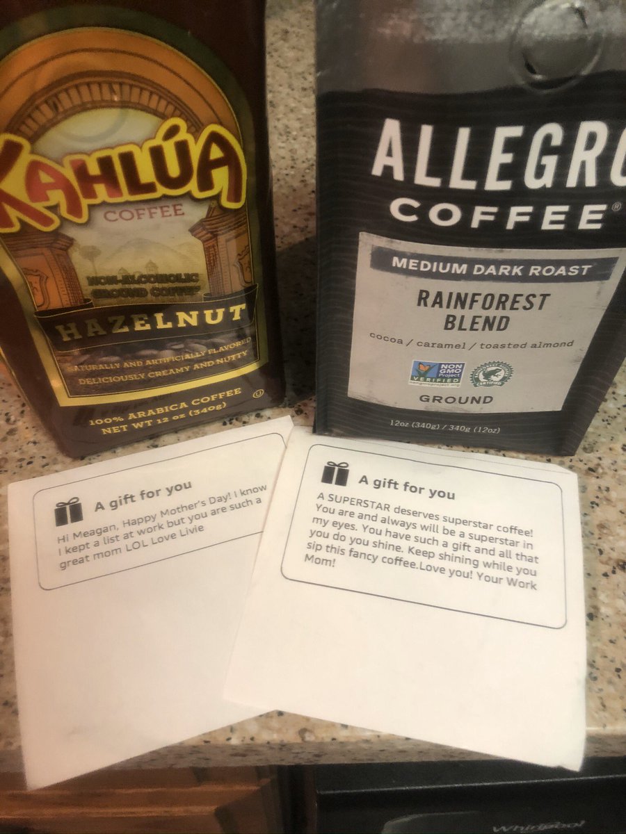 KingofReading31's tweet photo. Such a sweet surprise from @ExpectationsHi! Thankful for your friendship and the way you always look out for me. Enjoying my delicious fancy coffee outside this morning. Can’t wait to see you this afternoon 🥰 #workmama #forlife #thankful #love https://t.co/7jONWRlPNA