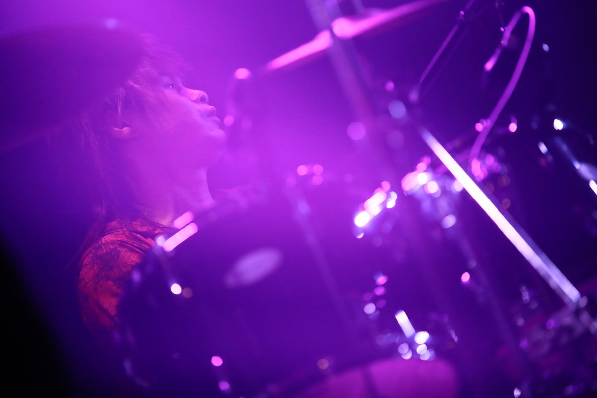 toge_toge_2's tweet photo. 2019.12.14 at 春吉 INSA
M@ru presents CROSS ROCKS VOL.35
O.A. EXTA SEA(LUNA SEA tribute)
2 of 3
#ExtaSea #Maru #CrossRocks #INSA #クロスロックス #photography #コピバン #ライブハウス #ファインダー
#ファインダー越しのわたしの世界 #ライブ写真 #tribute https://t.co/jxoH53wP0W