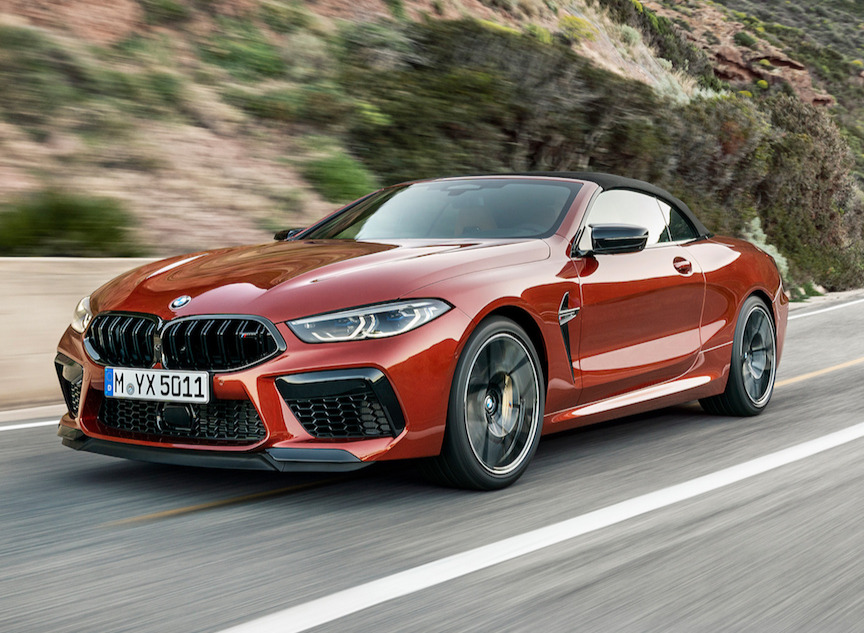 Když se smísí mohutná síla 625 koní 💪 se špičkovým komfortem a extravagantním vzhledem, vznikne automobilový klenot. Položte červený koberec, THE M8 Competition Cabrio přijíždí a bude to pořádná jízda! 🔥
#THEM8 #BMW #BMWM #mpower #bmwcz #M8competition #cabrio