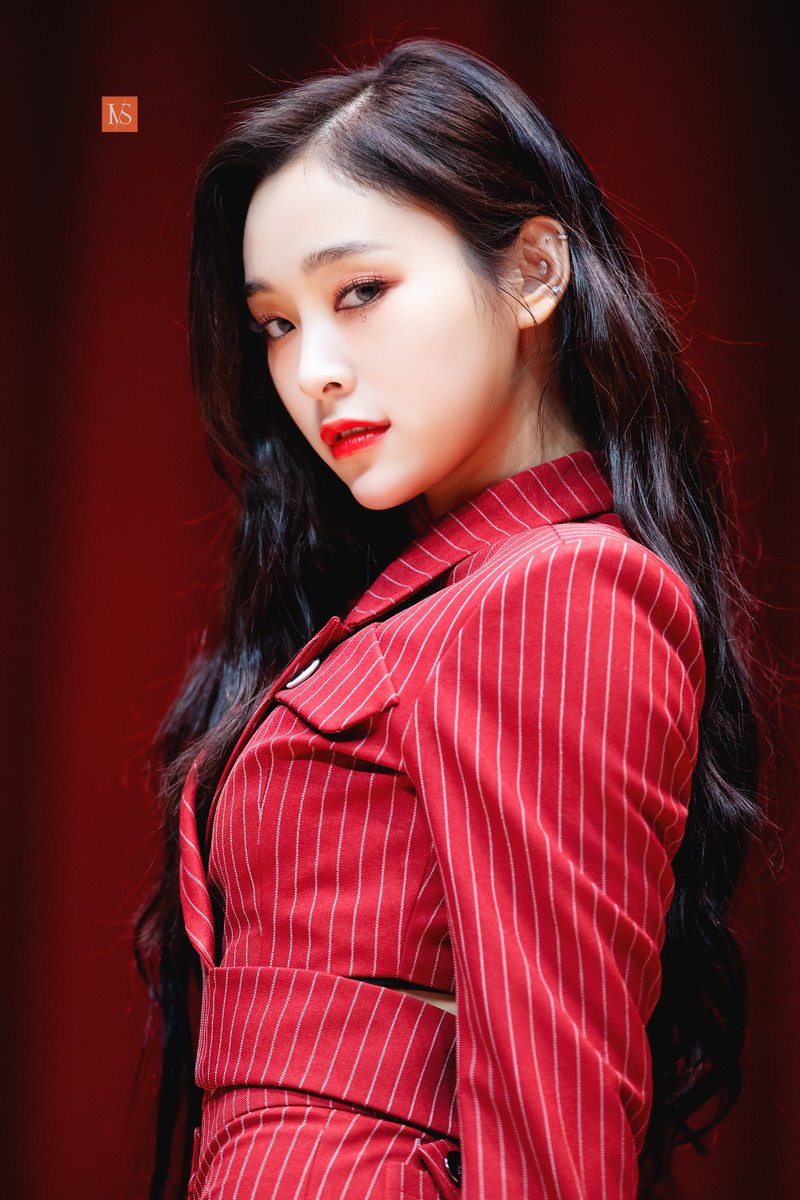 S_invincible's tweet photo. 200223 드림캐쳐 가현 코바코홀

🦊❤️

#드림캐쳐 #DREAMCATCHER 
#가현 #GAHYEON
@hf_dreamcatcher https://t.co/n06jZlkwUM