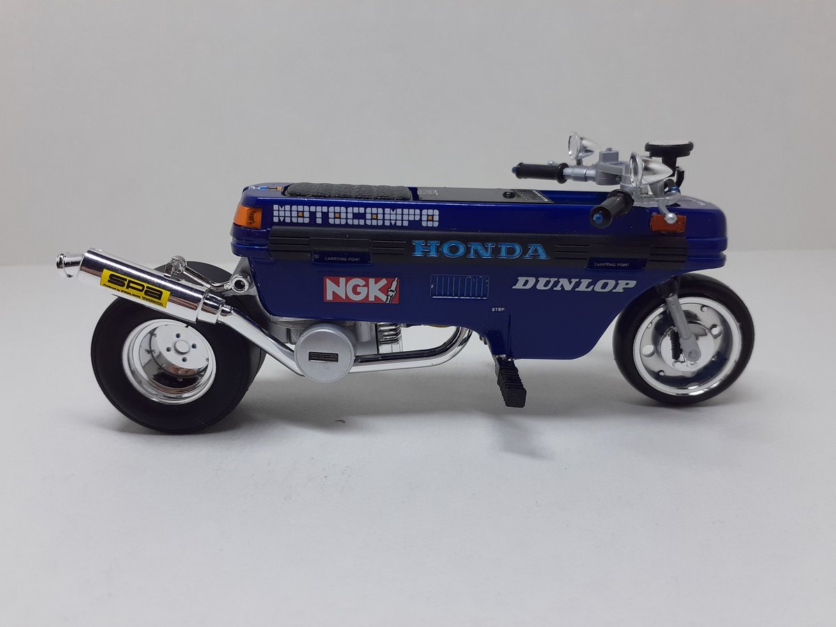 plastic_model_N's tweet photo. アオシマ　1/12　プラモデル
ホンダ　モトコンポ(改)
完成
#プラモデル
#アオシマ
#ホンダモトコンポ
#バイク https://t.co/bamIZ0S3nO