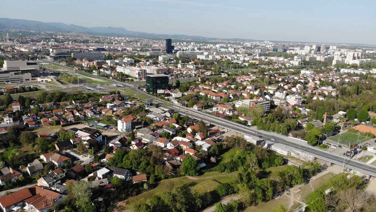 akaKrazee's tweet photo. #zagrebfromabove https://t.co/DPpBM9wuBa