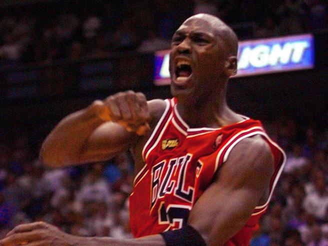 Quelli che stroncano The last dance: “Troppe bugie e omissioni” csera.it/1f1d1602xi